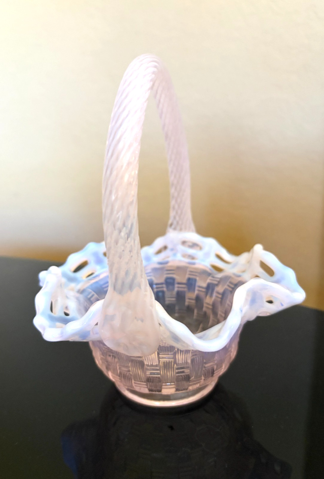 Fenton Large Pink Opalescent Basket Lattice Weave Milk White Ruffle Twisted Hand