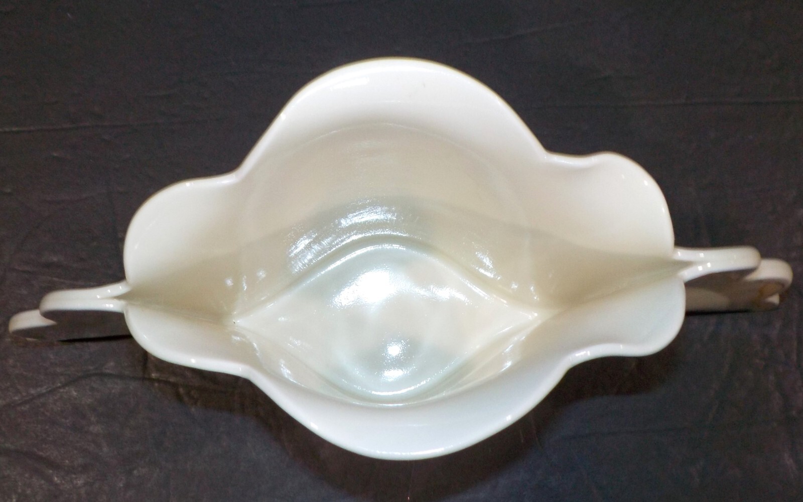 CAROLYN CARROLL SIGNED POTTERY Fan or Shell-Shaped VASE (EUC***BEAUTY***L@@K)
