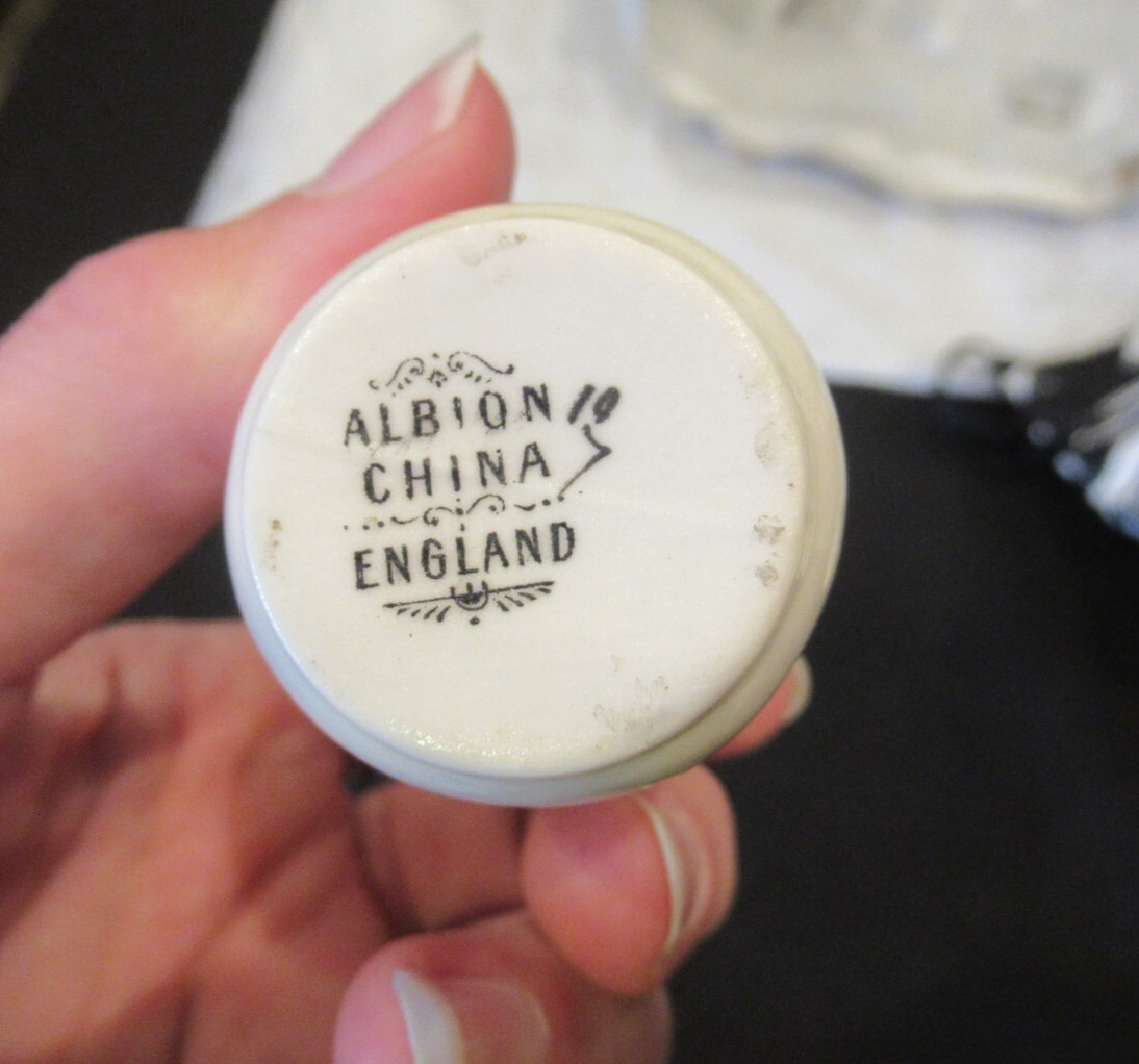 Alnwick miniature vase by Albion China, 2.75 inches