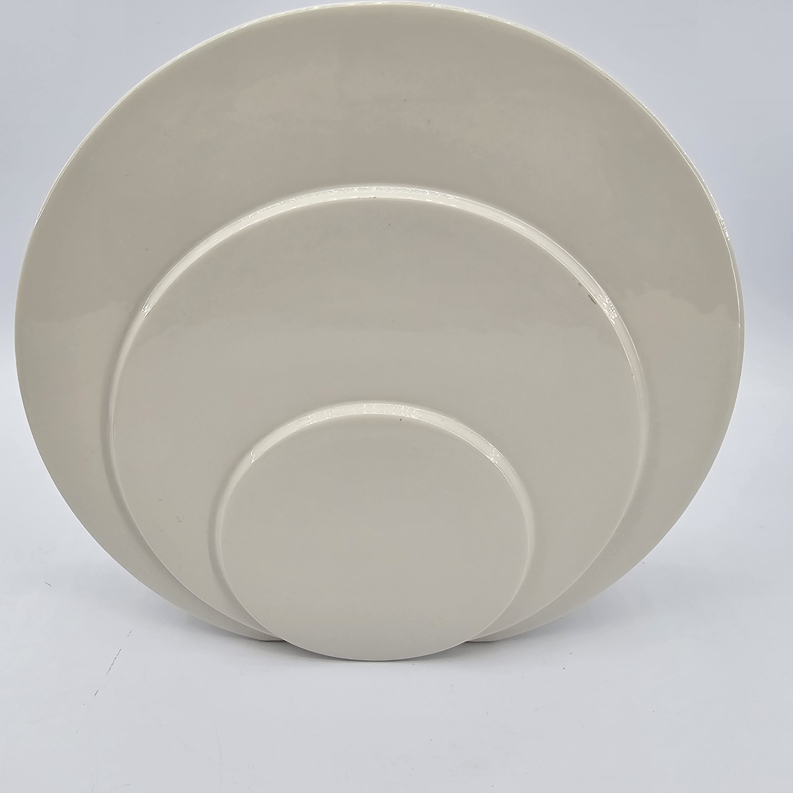Vintage 1930’s Art Deco White Circle Disc Vase by TAC Trenton Potteries