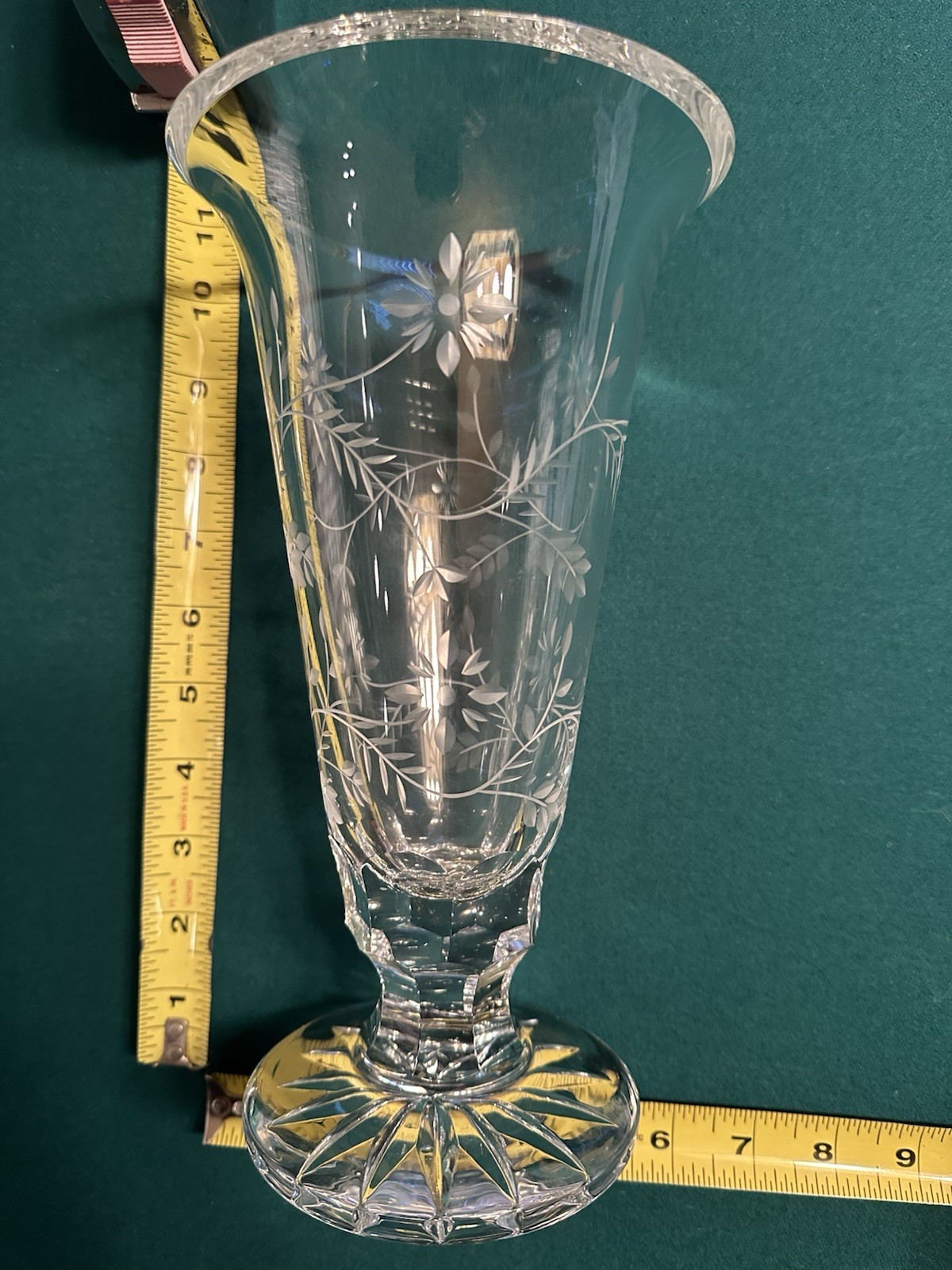 Waterford Crystal Floral Vase 18th Century Pattern 9 3/4″ Blown Cut Lead Glass
