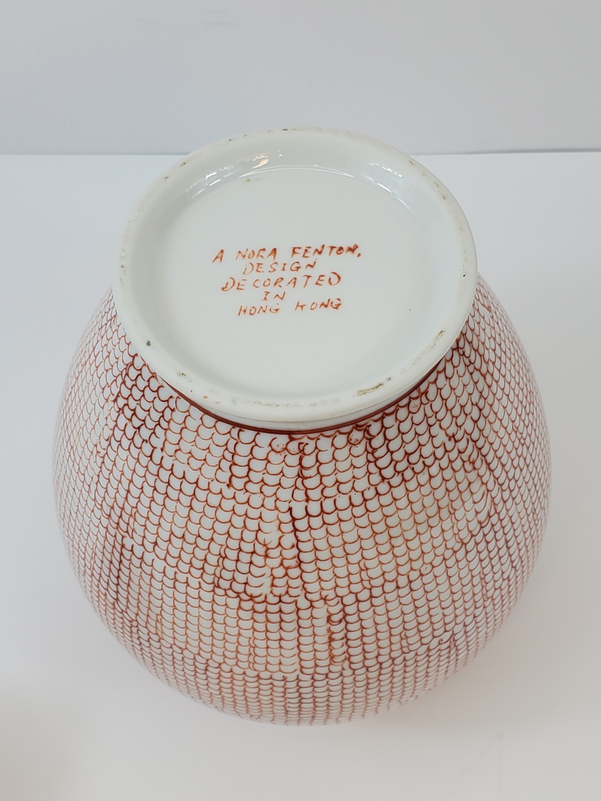 Vintage Nora Fenton Red & White Ginger Jar w/Lid Hand Decorated Hong Kong