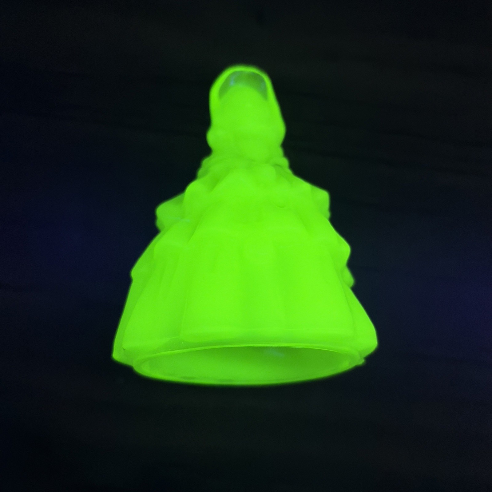 Boyd White Opal Louise Doll Figurine 4.25″ Uranium Glass Bright UV Glow