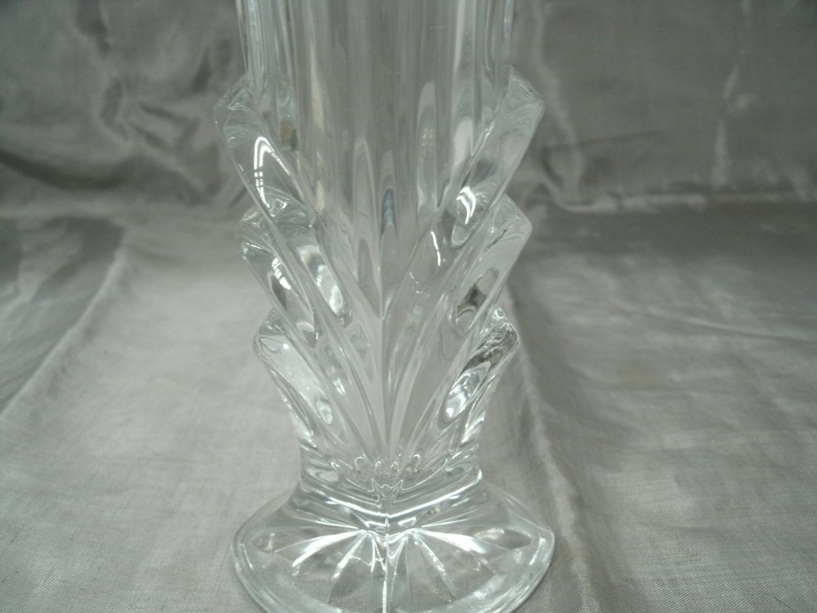 Cristal d’Arques Durand VINCENNES Vase 8-3/8″ Flower Stunning Crystal HTF ec