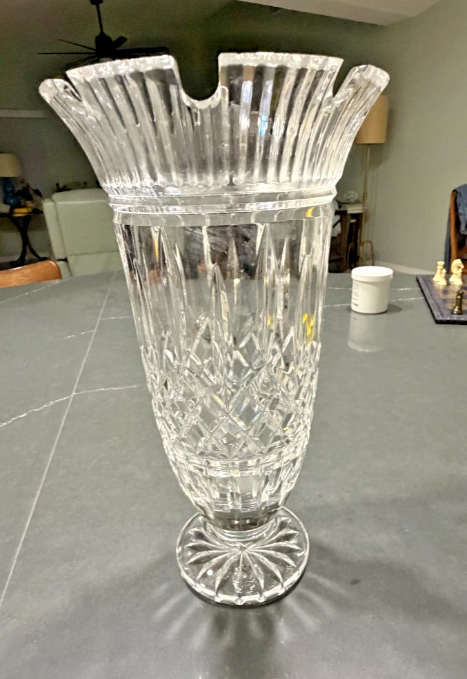 Waterford Lismore Castle Romance of Ireland Crystal Vase 11” Ireland