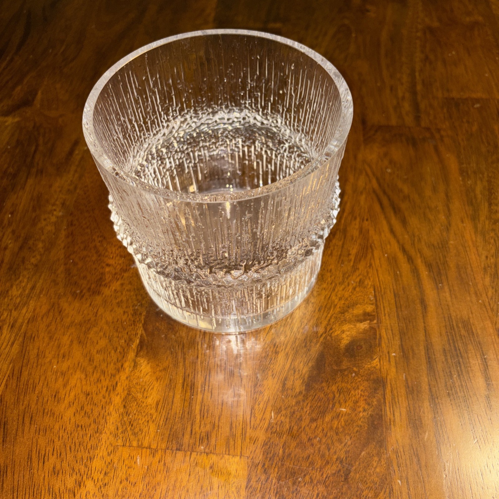 Iittala 1959 Tapio Wirkkala Signed Vase 4 3/4 Diameter 4 1/2 Inch Tall Good