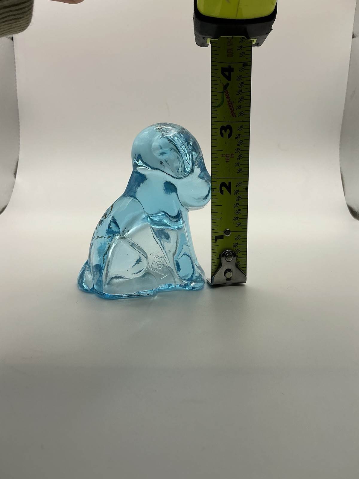 Boyd’s Crystal Art Glass Signed Bernard Boyd POOCHE the DOG ALICE BLUE ?