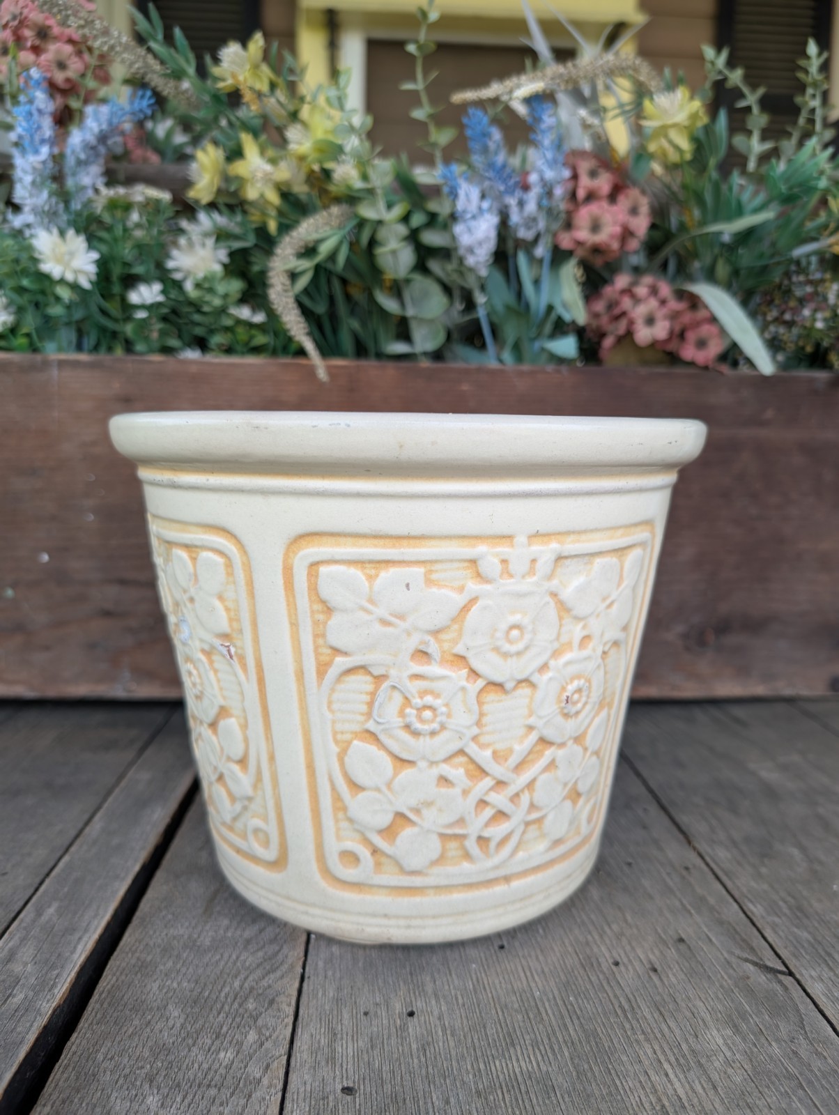 Antique 1920s Zane Ware Stoneware Ivory Floral 6 3/4 x 8 3/8″ Jardiniere Planter