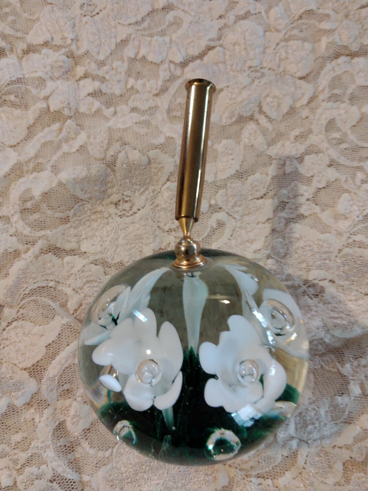 Vintage Maude and Bob St. Claire Pen Holder White Flowers & Bubbles 1979