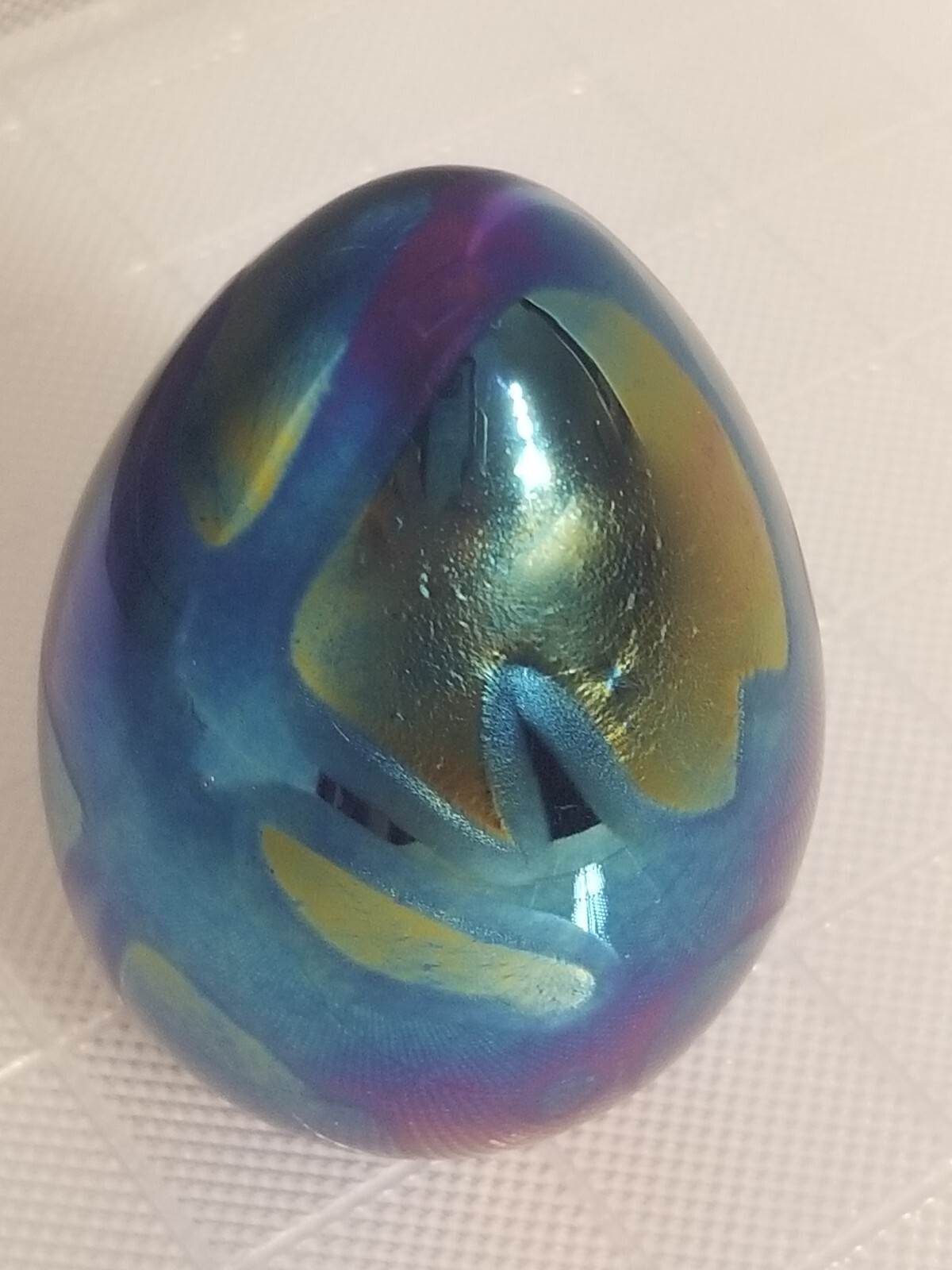Art Glass Egg Paperweight * Iridescent Blues & Purple * Unlabeled * 3.5″ 0169