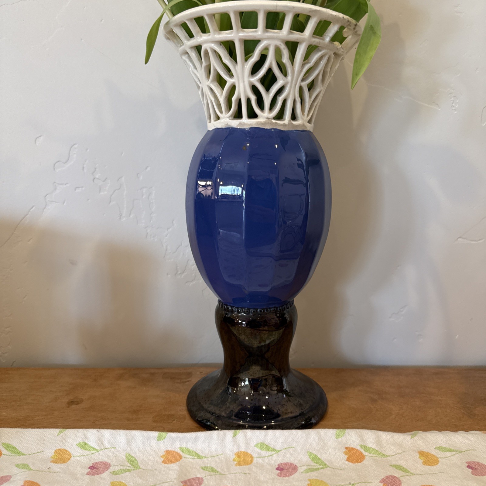 Eichwald 405 Art Nouveau Majolica Vase 20th Mid Century Blue Ornate White