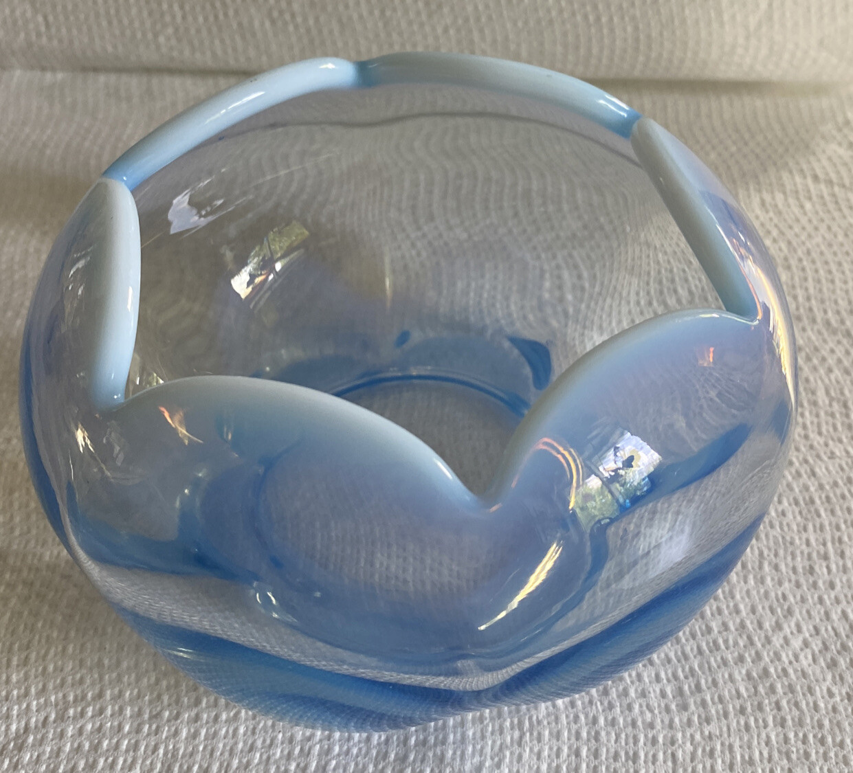Duncan Miller Canterbury Blue Opalescent Rose Bowl Vase 5.25” x3.25”