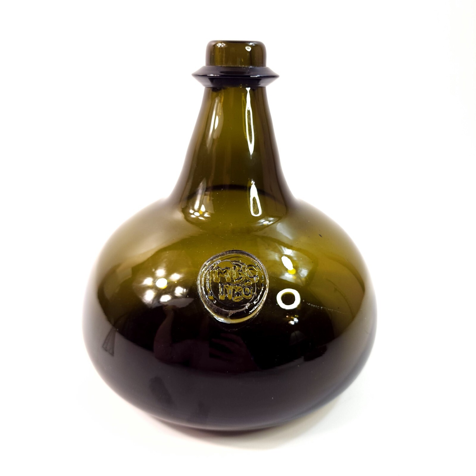 8″ Hand-Blown Dark Green Thick Glass 76-oz. MBC 1786 Onion Bottle Decanter