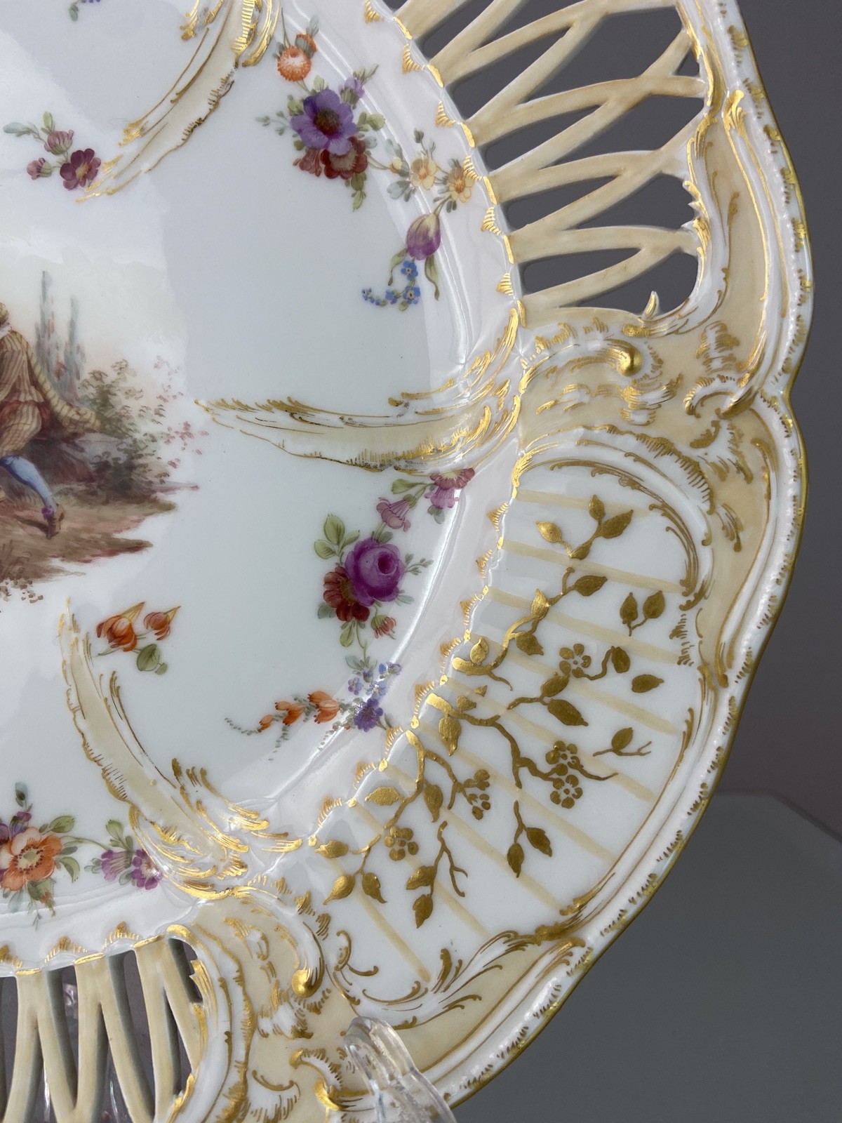 Important KPM Berlin Reticulated Plate, Watteau-Style Scene, 19th Century #2