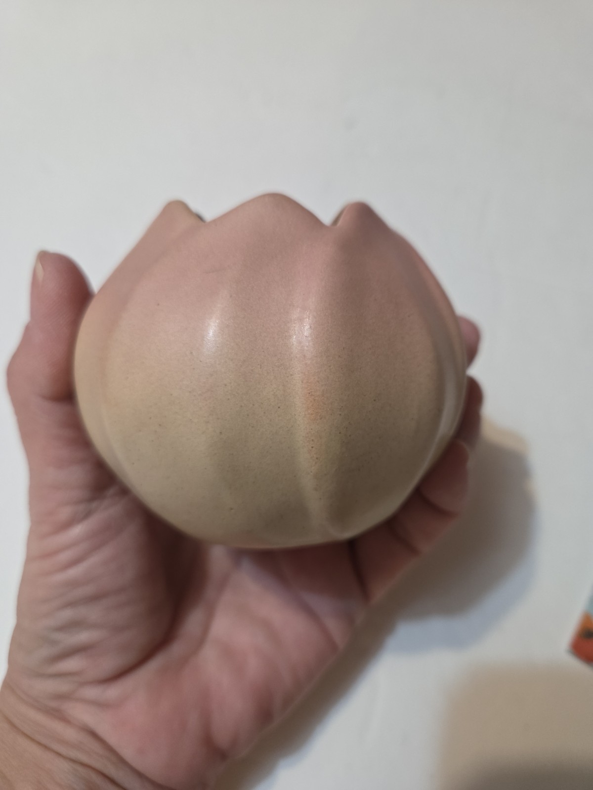 Excellent 3″ Rosemeade Pottery Rose Bowl/Vase In Matte Dusty Rose Color!