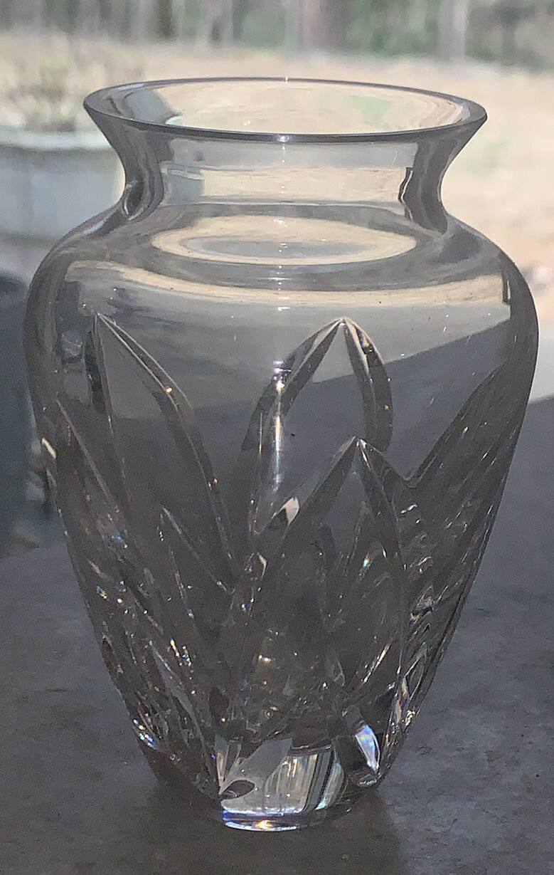 Waterford Posey Attendant Crystal Vase 4.5”T 3”W 2.25”Diam Top Friendship Arch