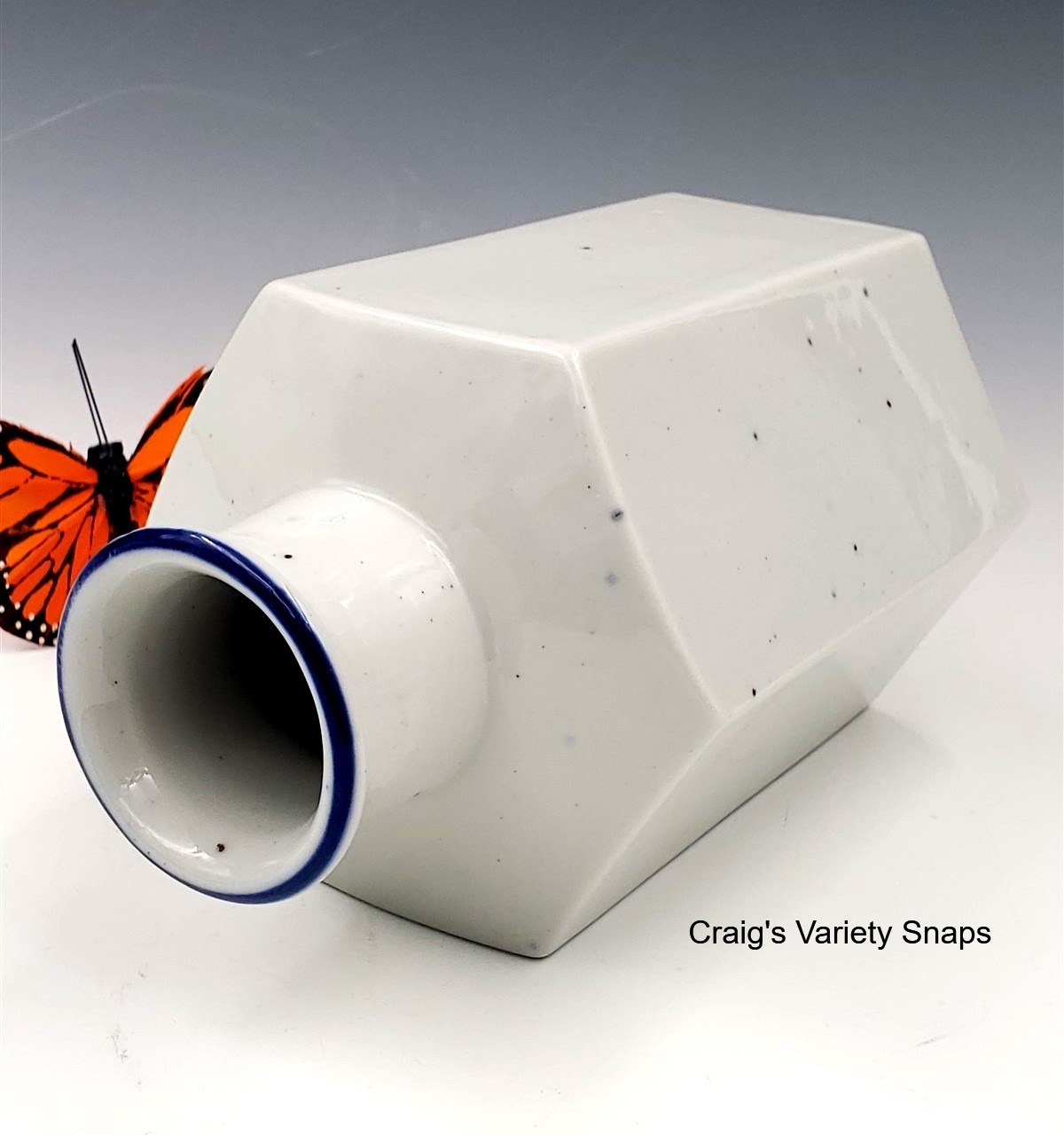 Dansk Delft Vase