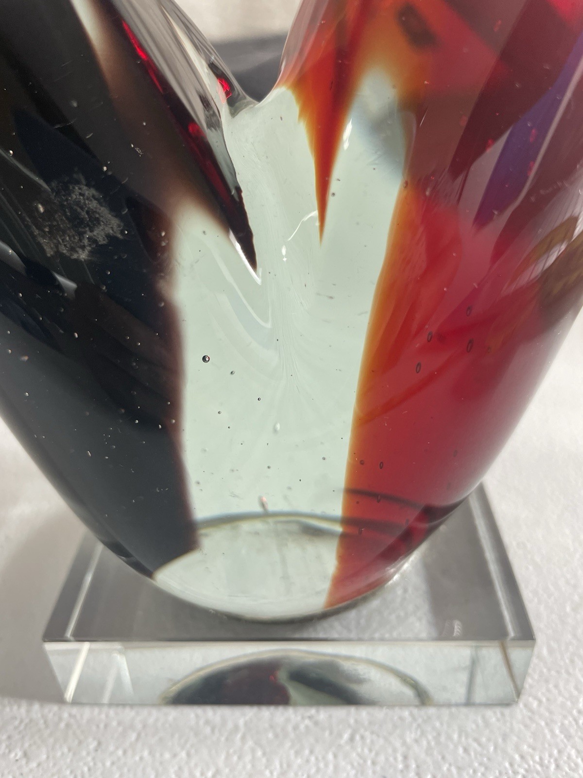 Red Black Murano Style Glass Art Swirl Sculpture Mid-Century Modern Decor Horns