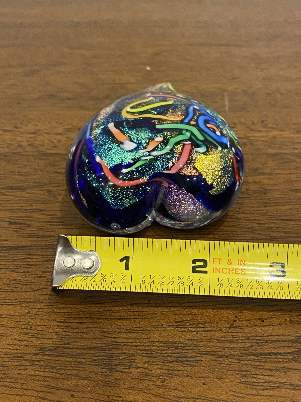 STUNNING Glass Eye Studio Multicolored HEARTS OF FIRE Sparkle Paperweight 3.75″L