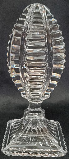 Hand Cut 24 % Lead Crystal Egg Sculpture