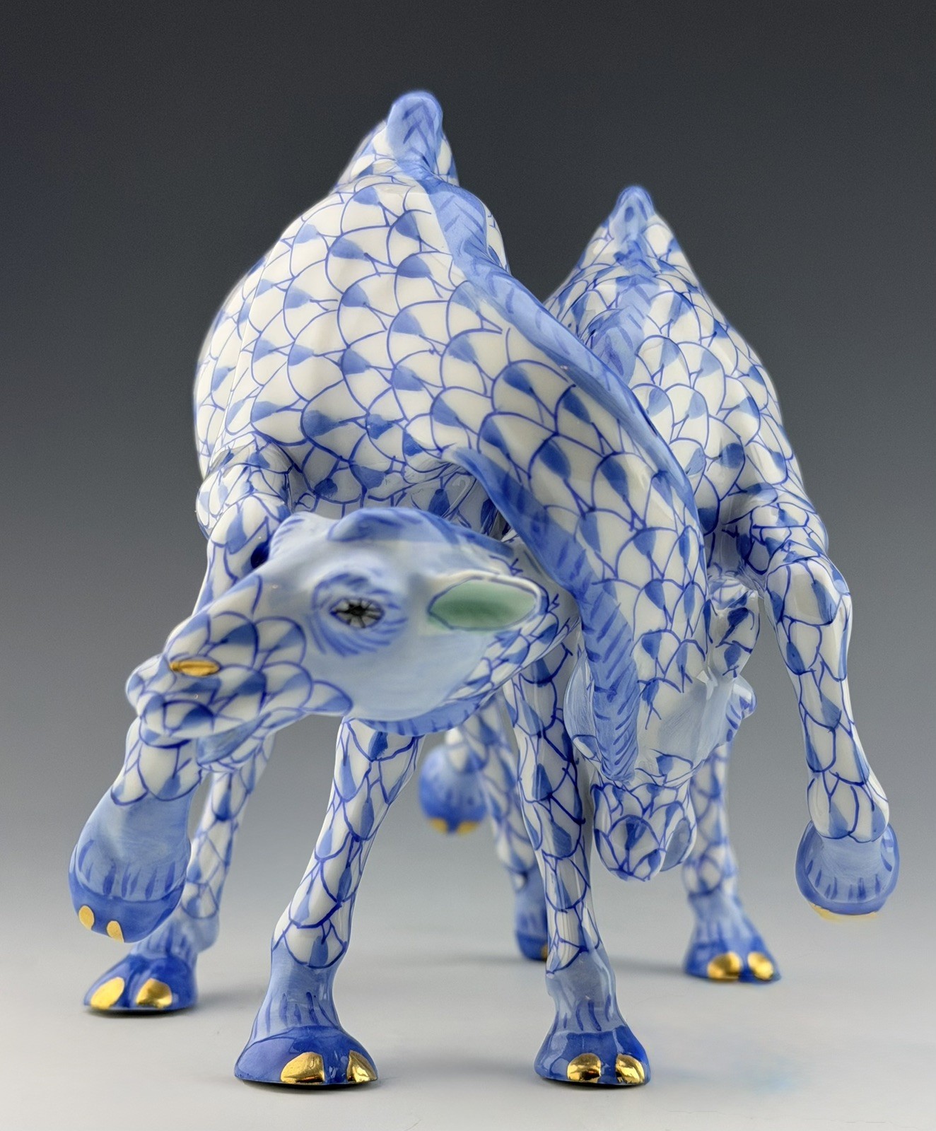 🦋 MINT HEREND CAMEL Fight Blue Fishnet Figurine ($2,581 Retail)