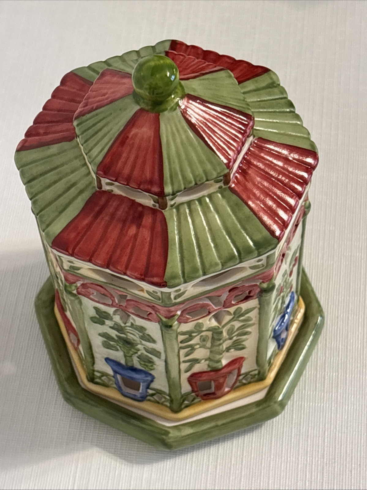 VTG Villeroy & Boch Spring/Summer Garden Gazebo Tea Light Candle Holder NEW