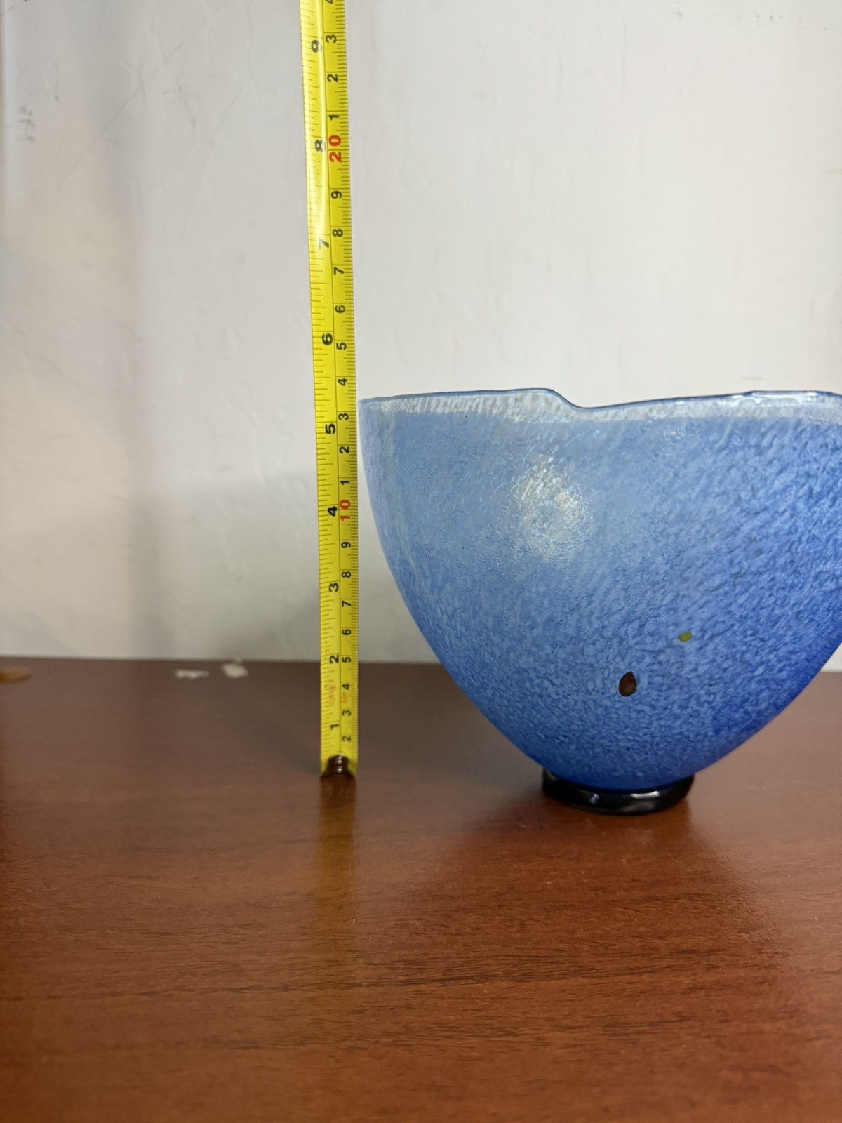 Kosta Boda Sweden Artist Collection Bertil Vallien Glass Bowl 59609 Chicko Blue