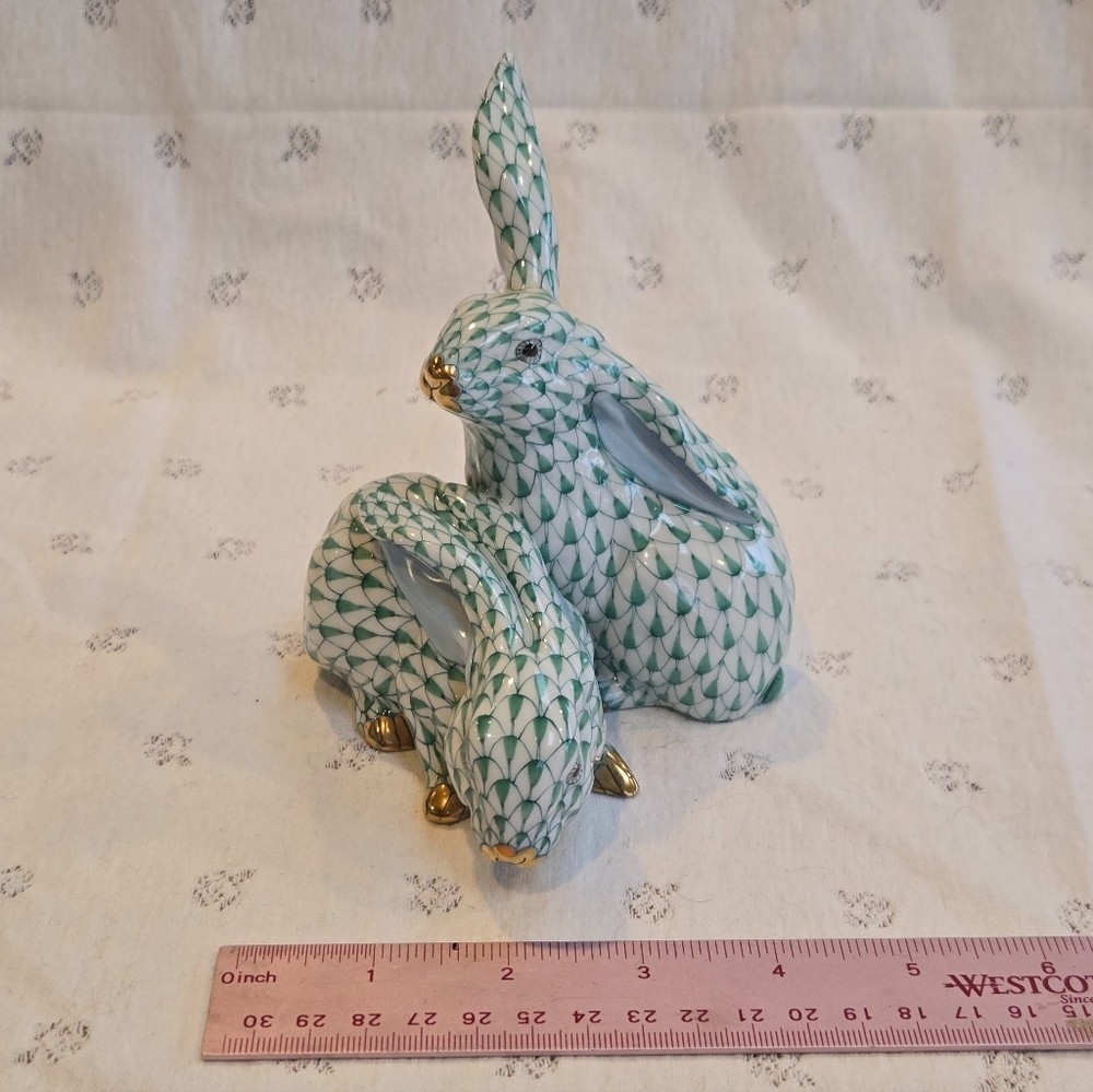 Herend Pair of Rabbits Ear Up Green