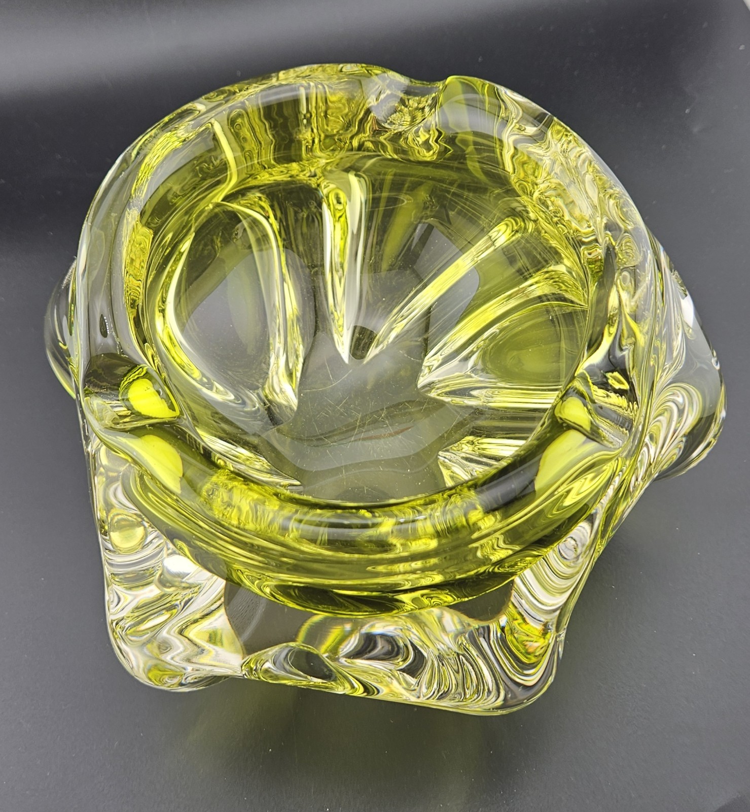 Stunning Mid-Century Murano Sommerso Heavy Canary Yellow Glass Art Bowl Vintage