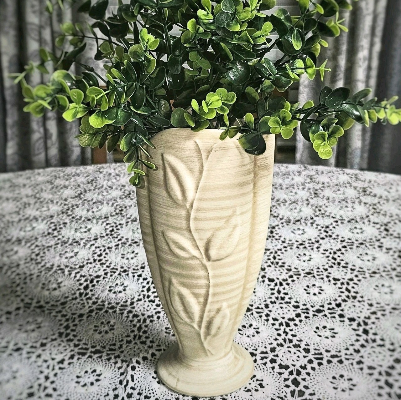 VTG Haeger USA Embossed Leaf Vase 11 Beige Ceramic Neutral Cottagecore Decor