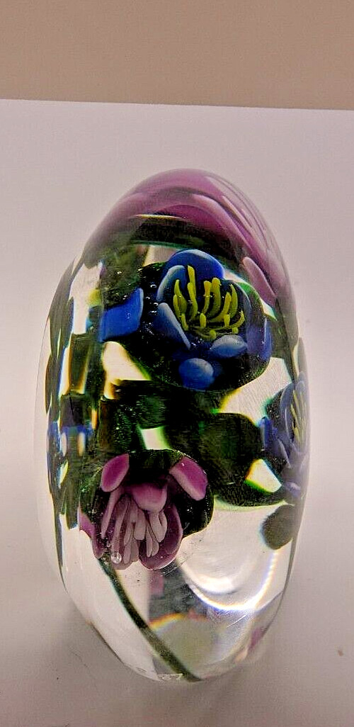 Signed 1987 Ken Rosenfeld Floral Bouquet Art Glass Upright Paperweight 5 Flower