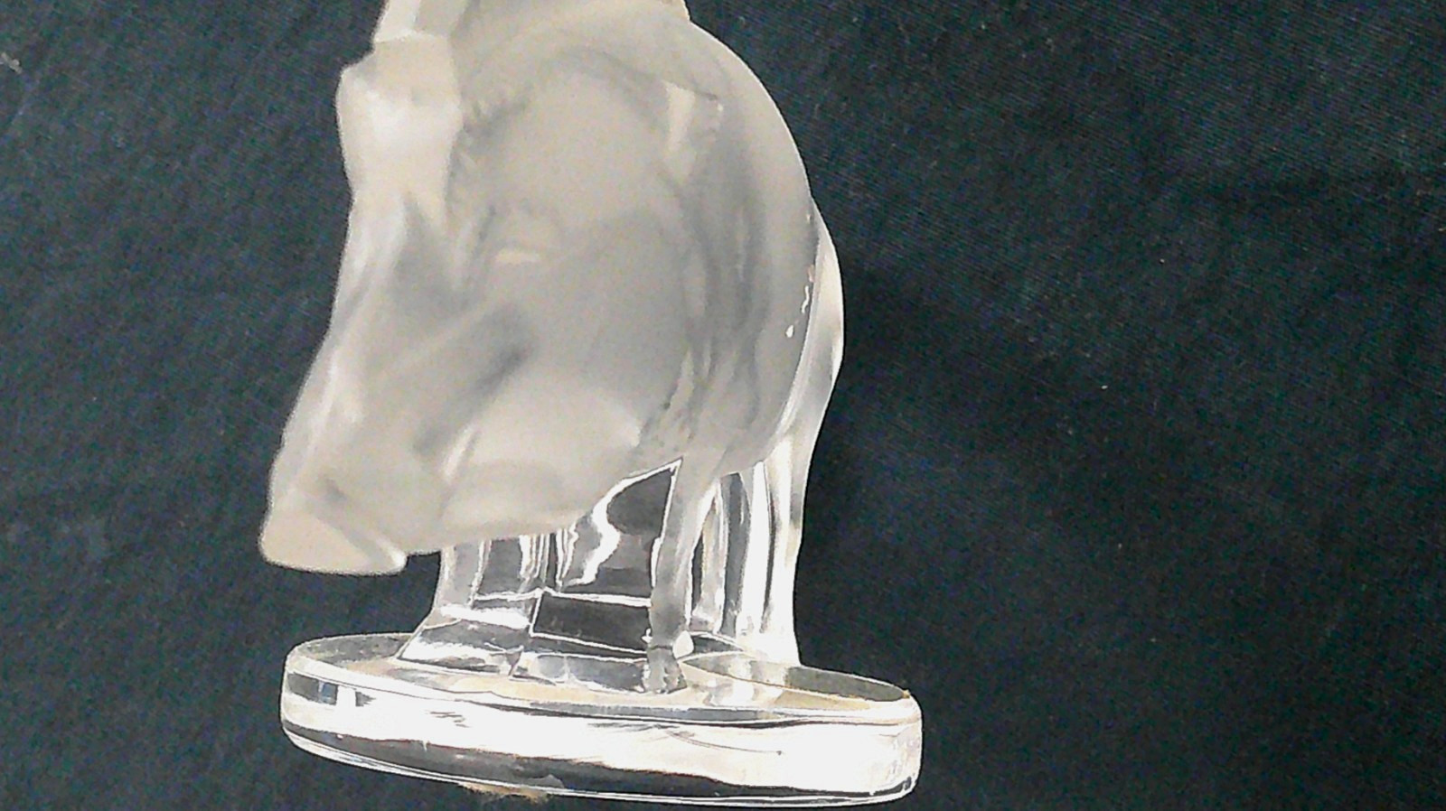 LALIQUE crystal Wild Boar, Wild Pig Razorback Figurine Paperweight 3.5 Vintage