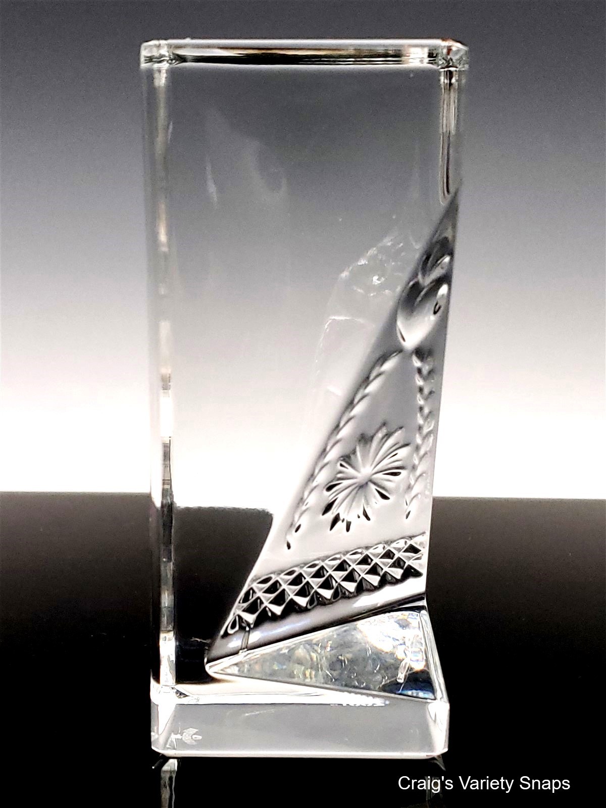 Waterford Crystal New York Times Square 2001 New Years Obelisk Paperweight