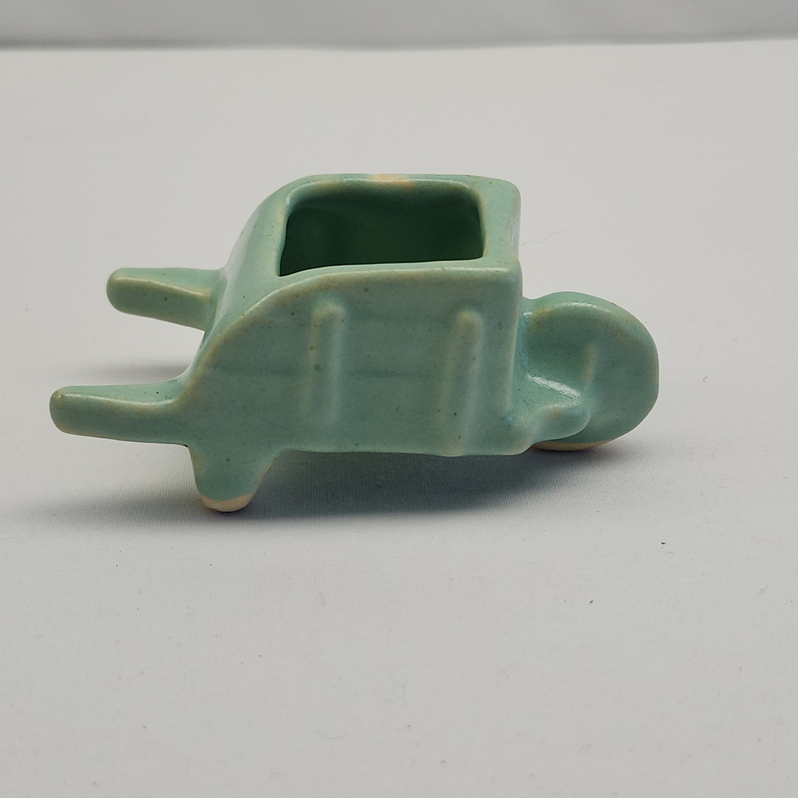 U.S.A Pottery Wheelbarrow Mini Flower Pot Seafoam Green McCoy Glass A3-2472