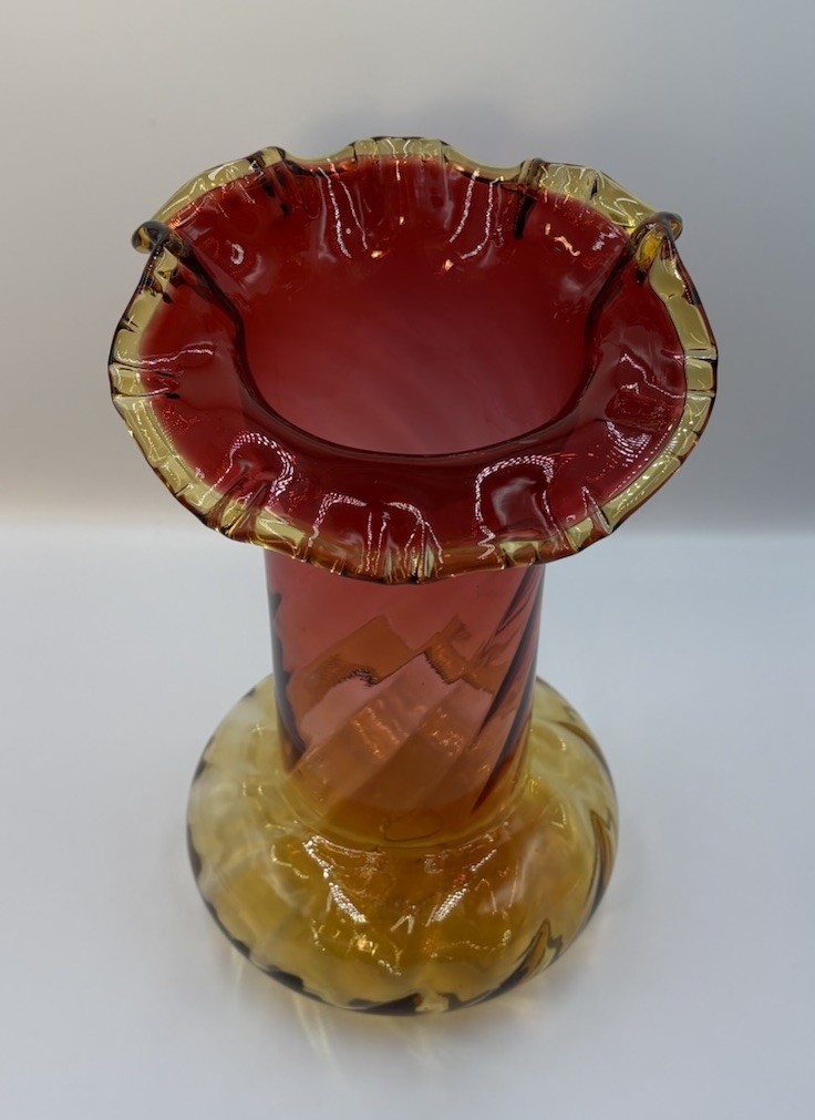 Antique Victorian Amberina Art Glass Vase 10 3/4” Ruffle Edge w/ Swirl Base