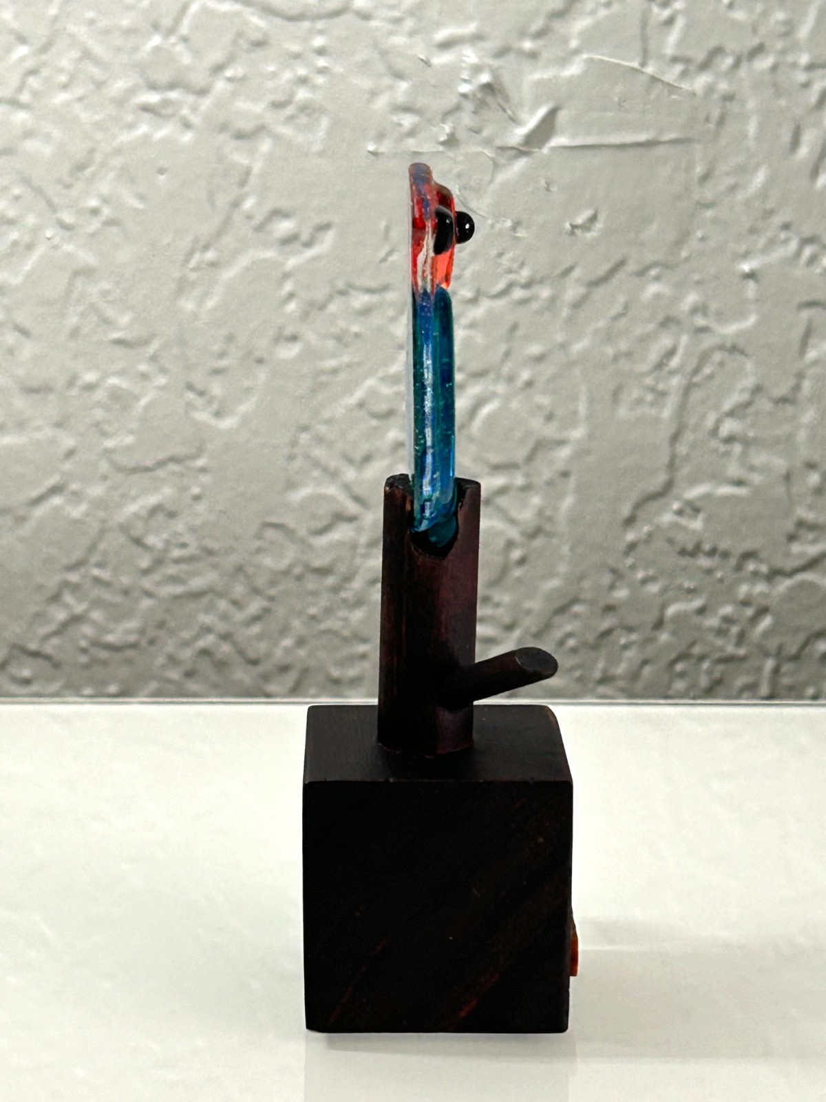 Handmade Colorful Folk Art Glass Bird Sculpture El Salvador Native Bird Specie.
