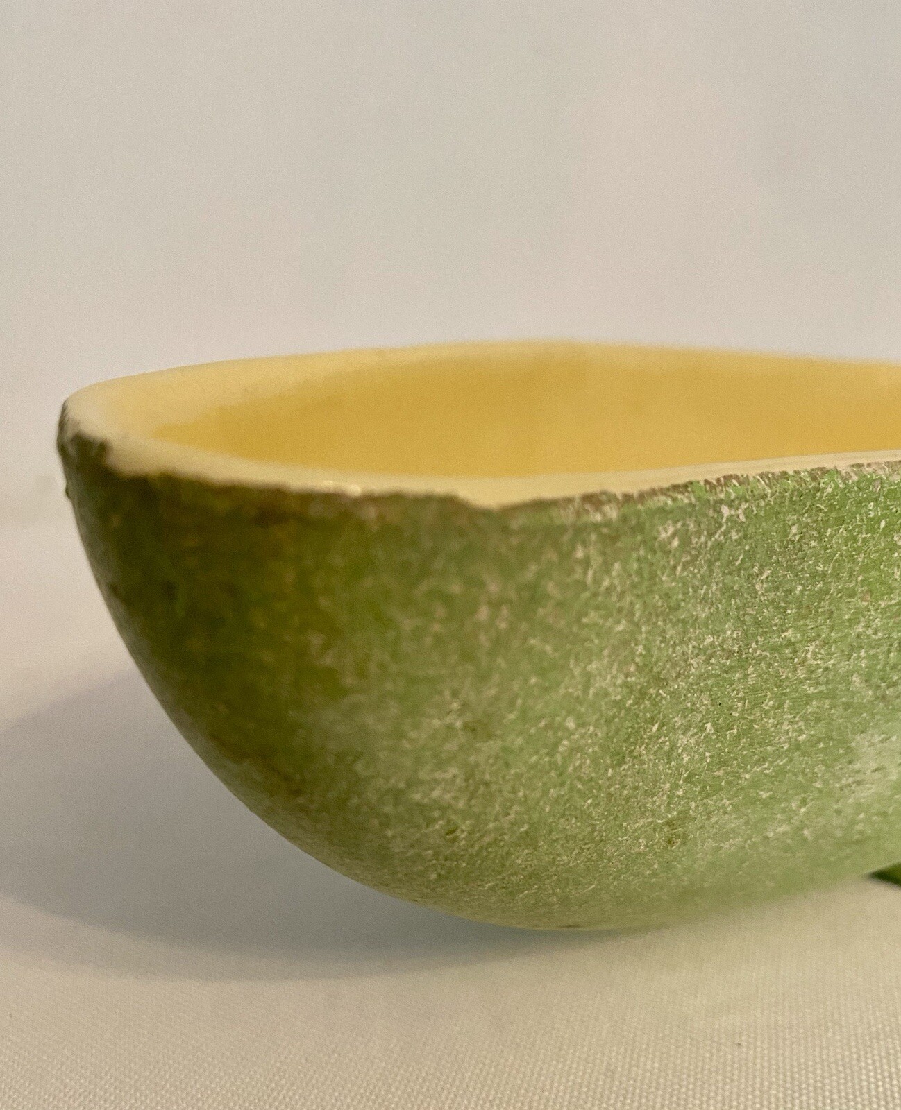 Vintage Shawnee USA Pottery Console Bowl MCM Planter Textured Green Yellow #1101