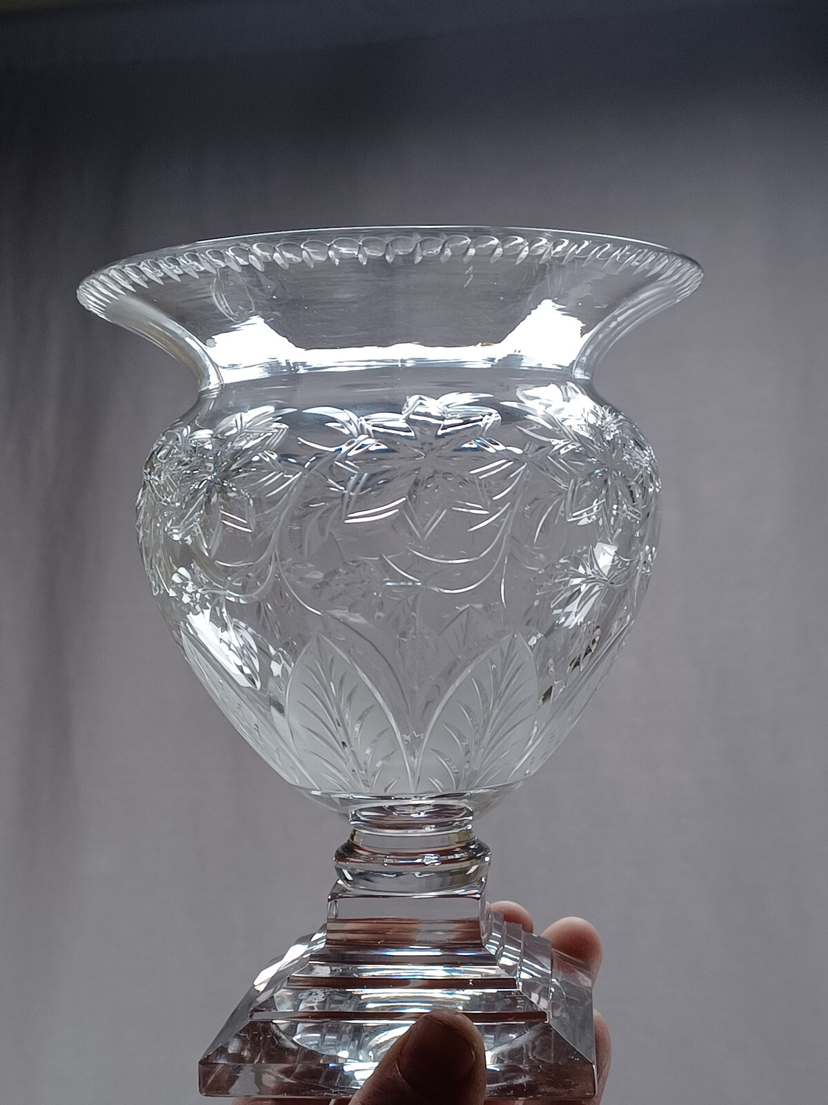 Late 19th Century British Stourbridge Engraved Floral & Acanthus Leaf Vase