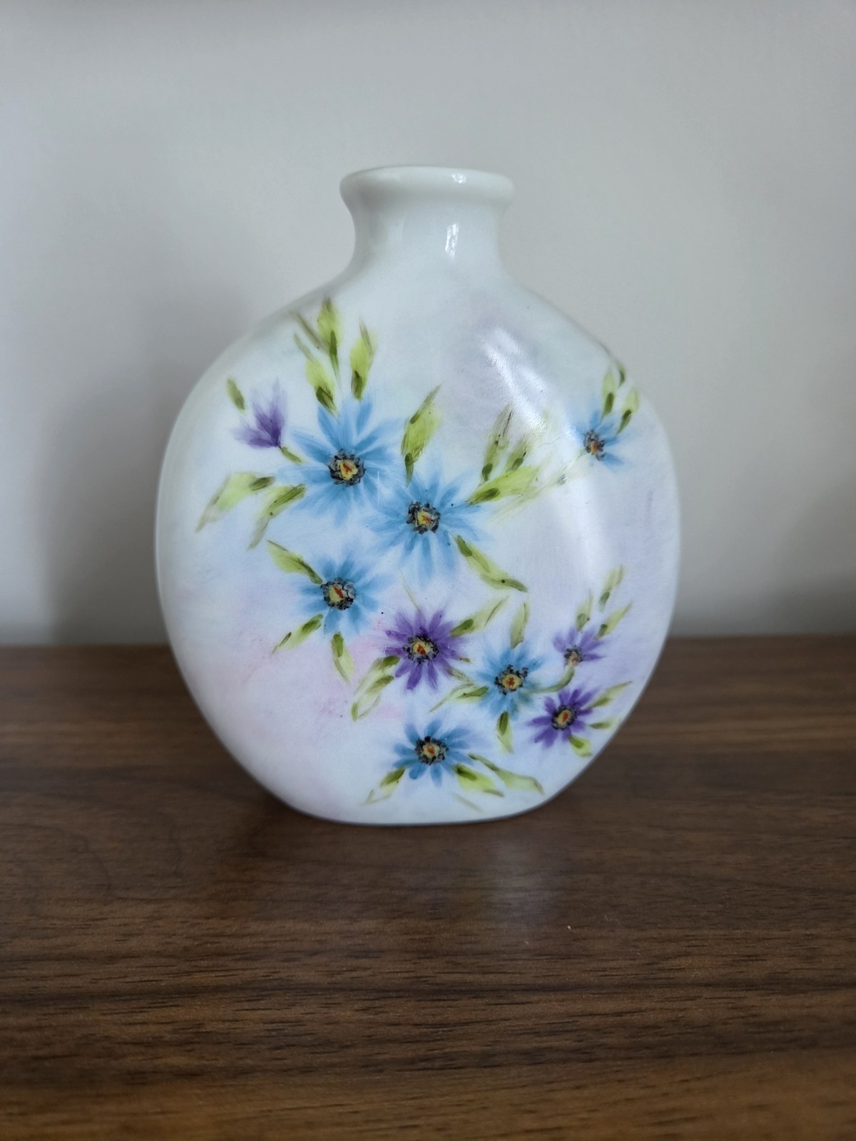 VTG Hand Painted Floral Vase Signed by Artist 4.5 Inches Tall