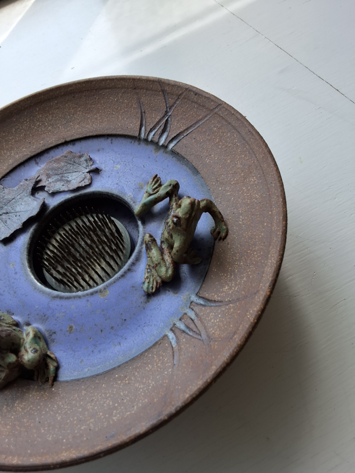 Frog Pin Ikebana Pin Frog Bowl – Studio Woodwalk Gallery by Sharon Signed