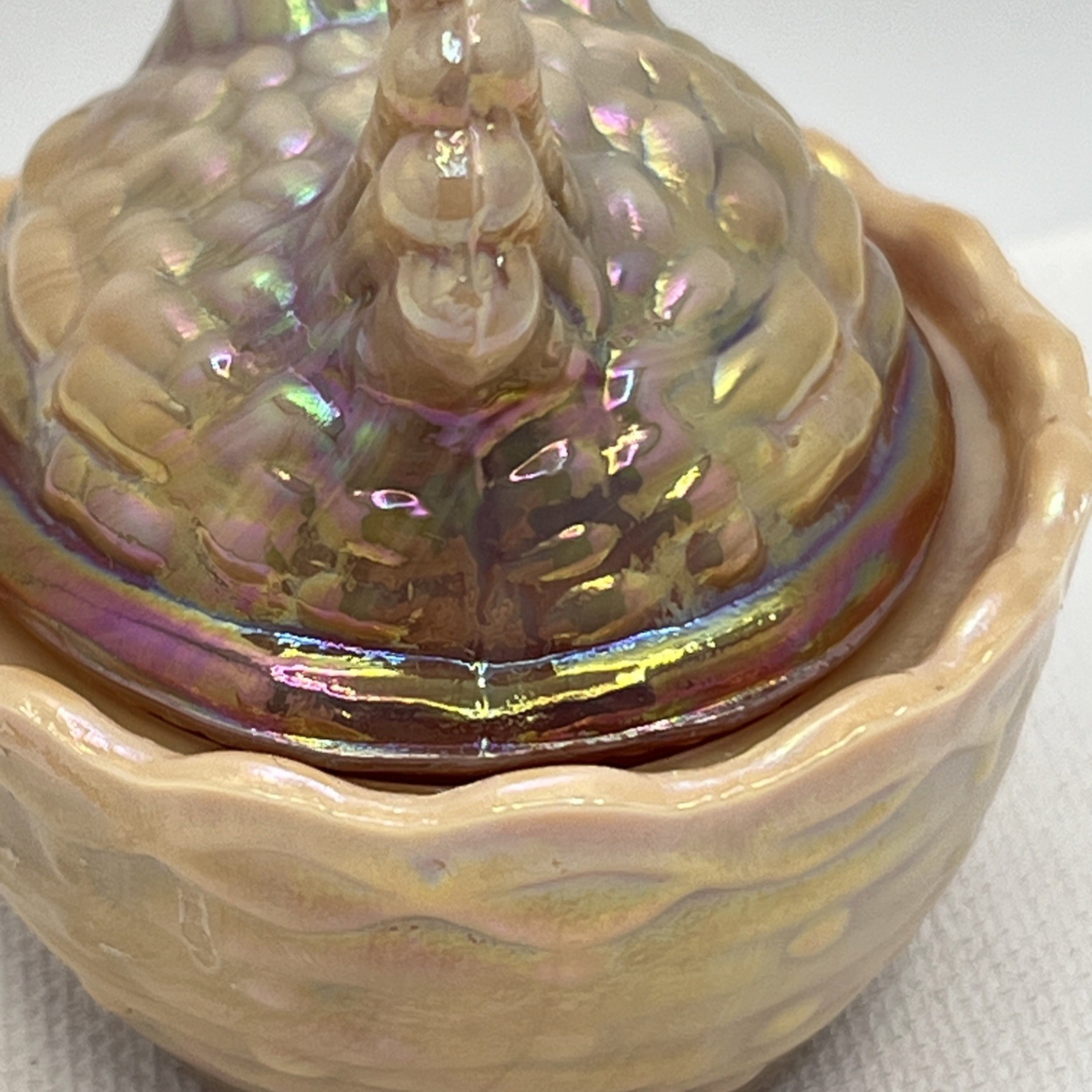 Hen On The Nest Summit Peach Opalescent Glass W/ Marigold Carnival Iridescent