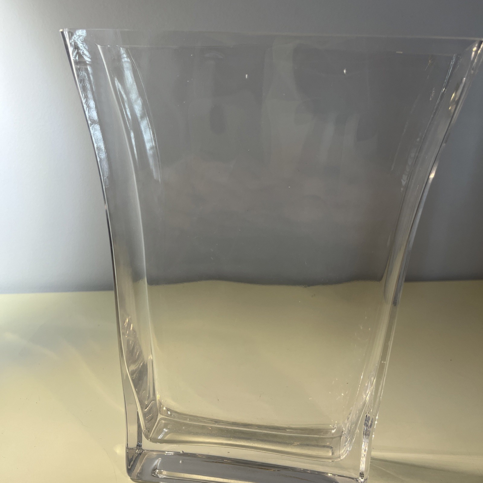 Clear Thick Glass Rectangle Flared Vase Home Decor Table Shelf Accent 9.8” X 7”