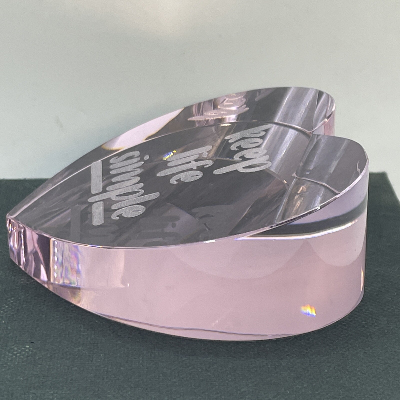 Pink Heart Shaped Paperweight KEEP LIFE SIMPLE in Flip Top Box Etched 3” Glass