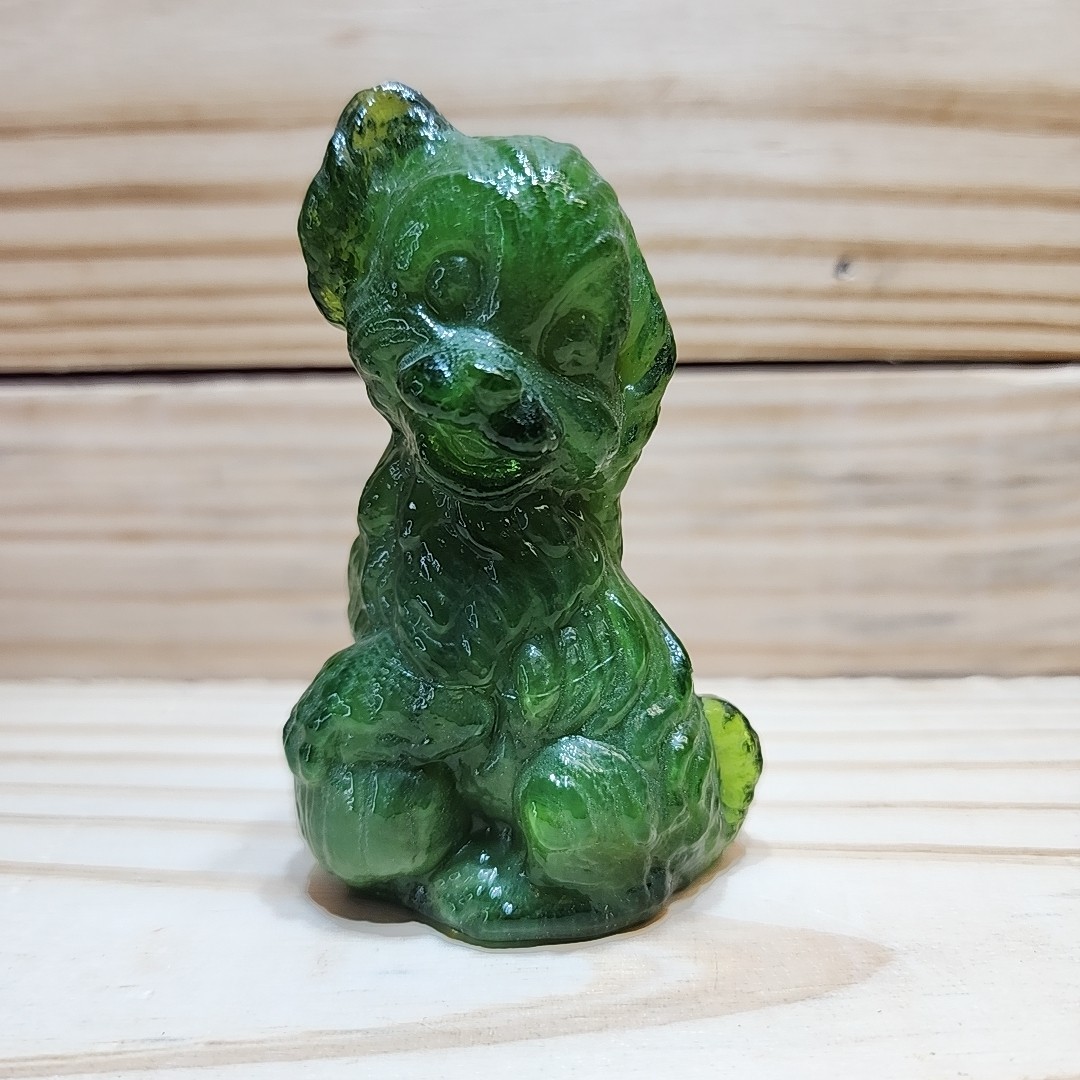 Boyd Art Glass Skippy The Dog In Olde Lime (Green)