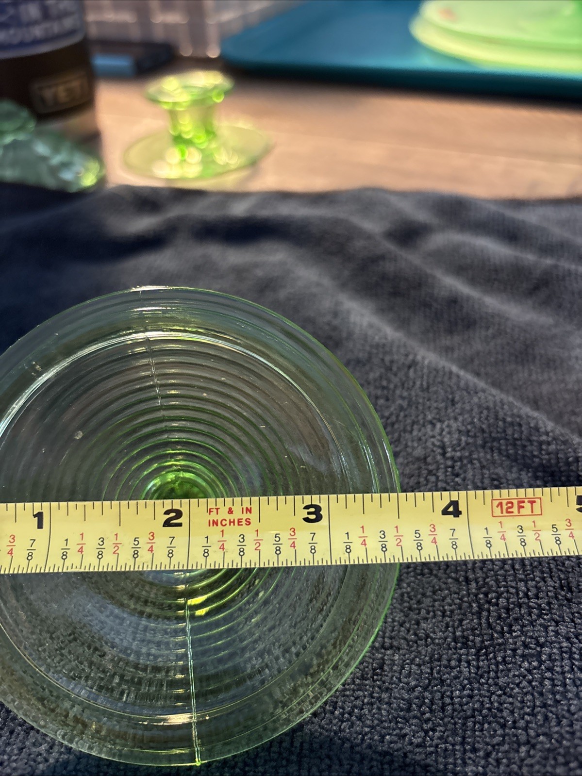 Vintage~LID ONLY~Uranium/Vaseline Glass Candy Dish Lid 3-5/8″ Fits 3 -1/8”