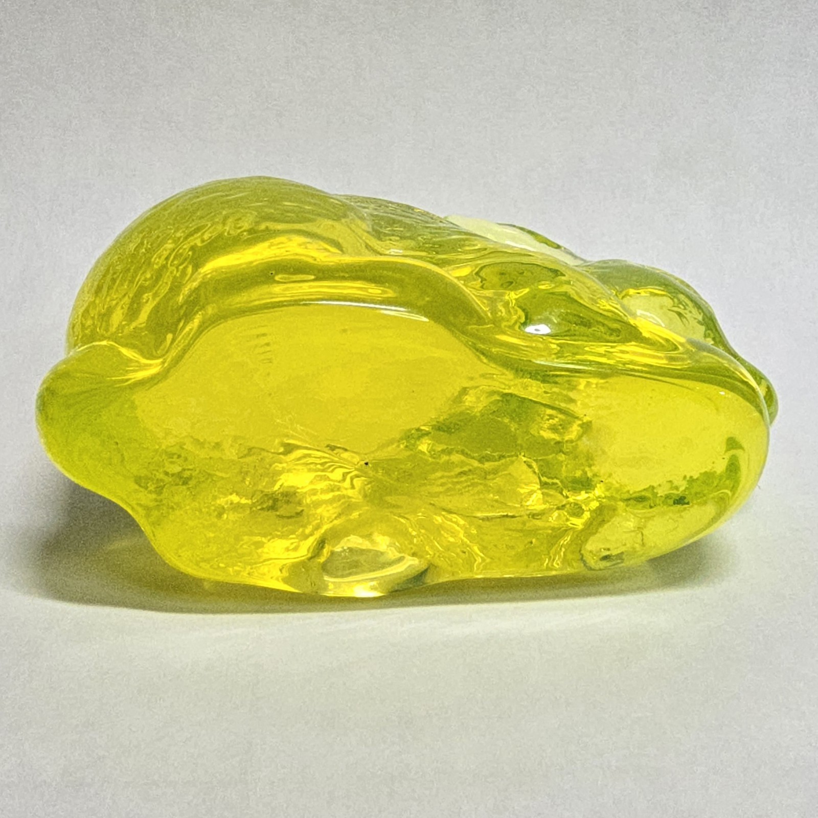 3″ Vaseline Uranium Glass Bunny Rabbit Figurine