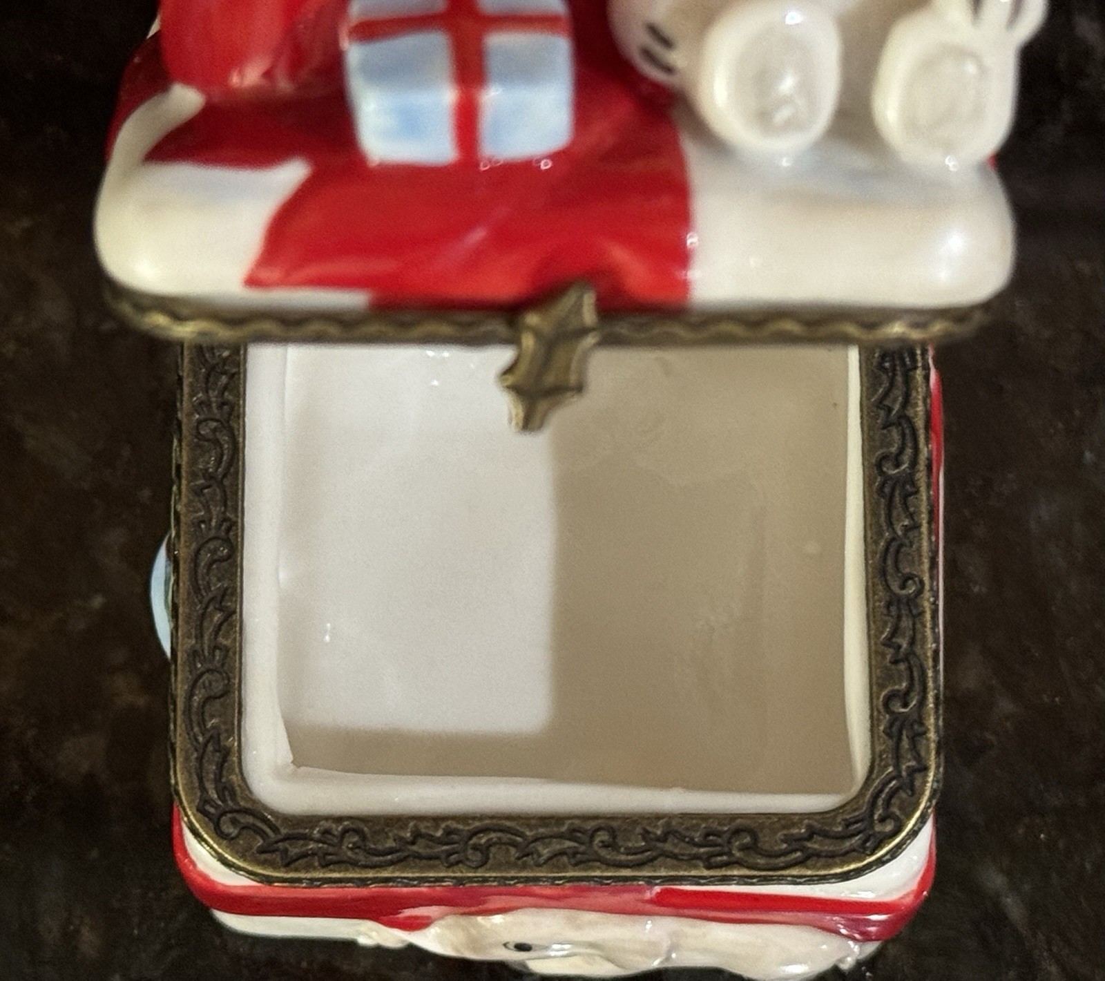Villeroy & Boch Porcelain Hinged Trinket Jewelry Box Merry Xmas Animals & Toys
