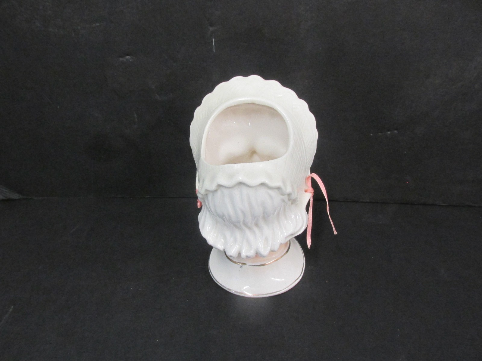 ORION FOIL LABEL HEAD VASE GIRL RIBBON EAR RINGS WHITE GOLD ACCENTS 6 INCH