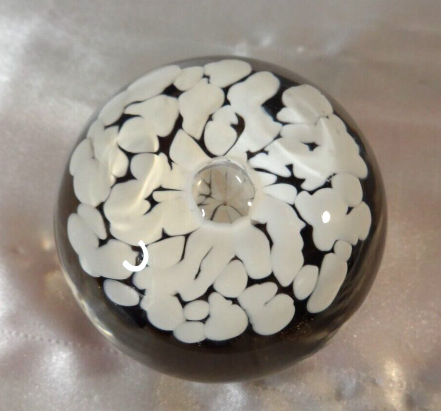 Handblown Glass Paperweight 10 oz 2 1/2″ Black White Clear Flower No Chips