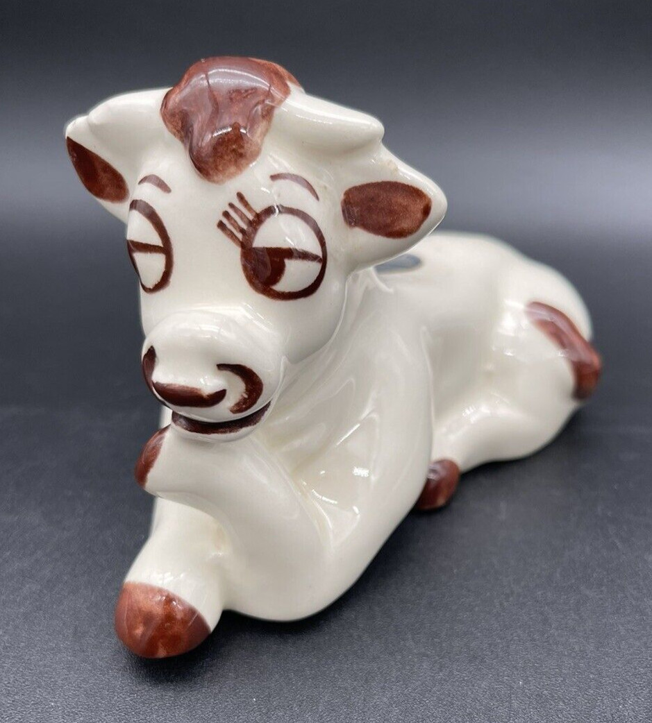 VTG Rio Hondo California Walker Pottery Cow Figurine w original foil sticker EUC